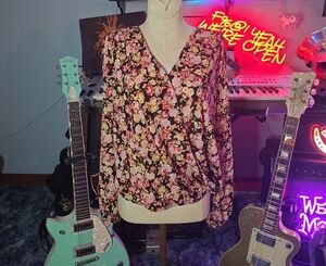 Tahari Floral Blouse